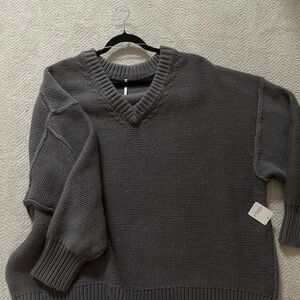 Free People Chunky V-Neck Sweater in Charcoal Gray